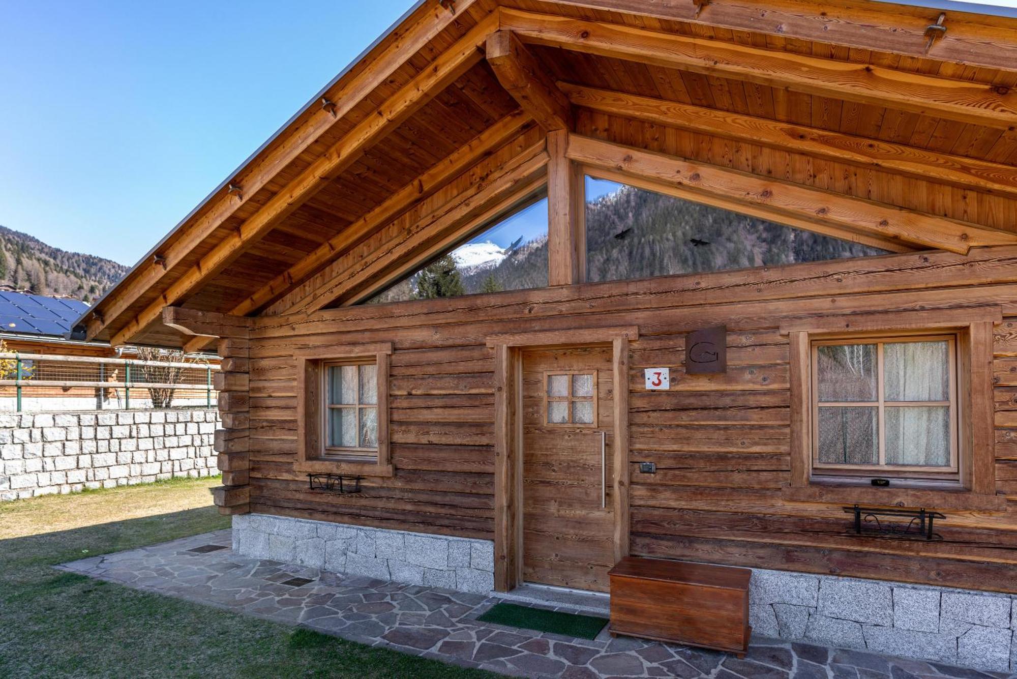 Chalet Camping Fae 3 Vila Madonna Exterior foto